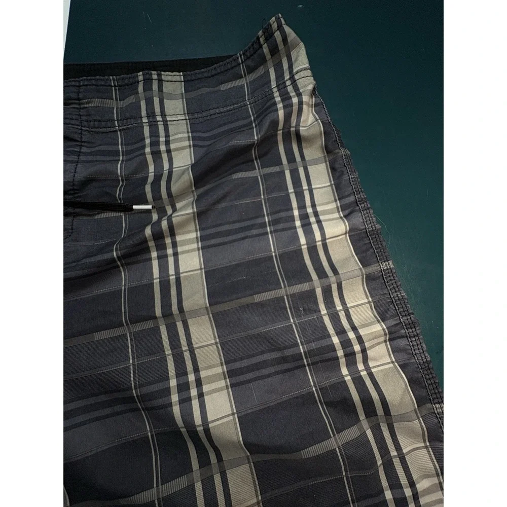 Y2K O'Neill Santa Cruz Plaid Board Shorts Swim Trunks Men's Size 40 Suit Beach‎